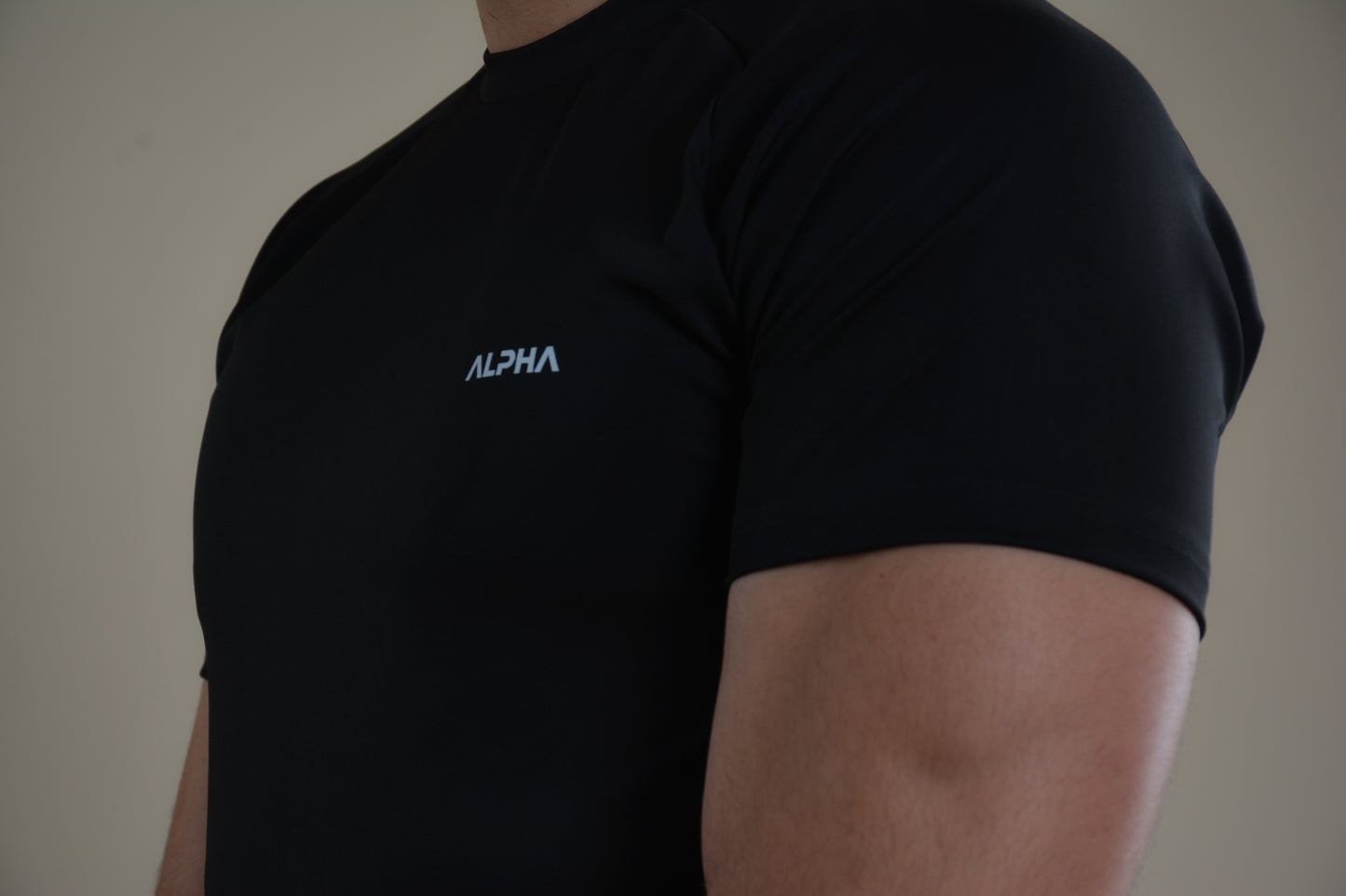 TECH TEE - T-shirt